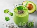 Рецепта Фреш / смути от краставица, чиа и авокадо